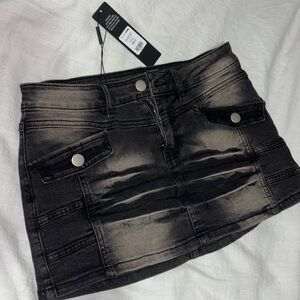 Fashion nova denim skirt